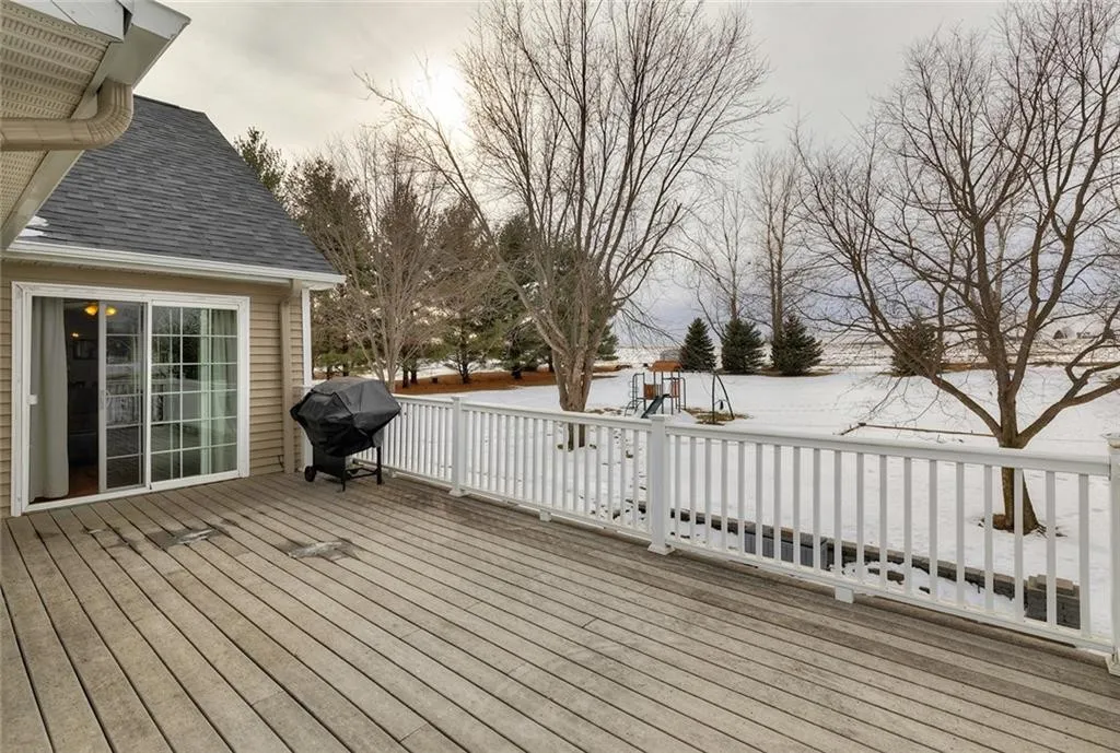 10908 NW 107th Street, Granger, Iowa - Backyard And Deck